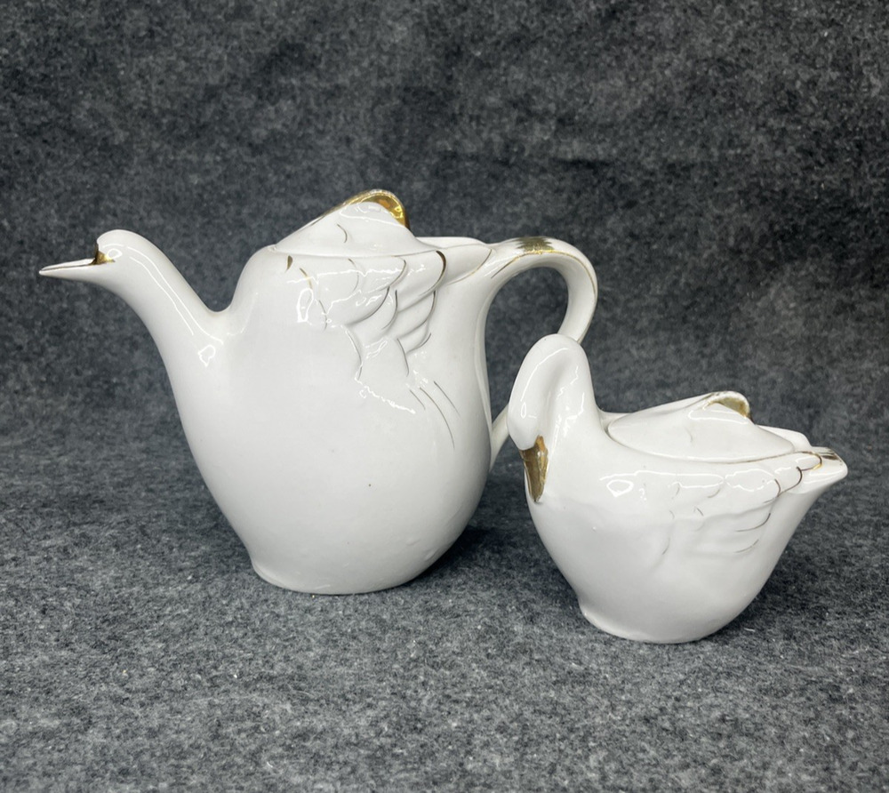Vintage Ceramic Swan Teapot and Lidded Sugar Bowl Set White Gold Trim Japan MCM
